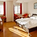 Hotel Gisela 3*