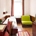 Gisela Hotel