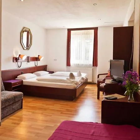 Отель Gisela Куфштайн