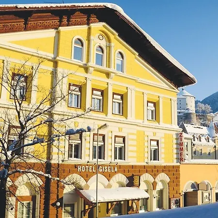 Gisela Hotel