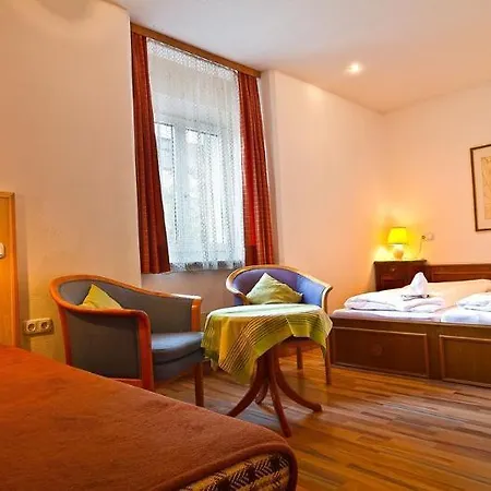 Gisela Hotel