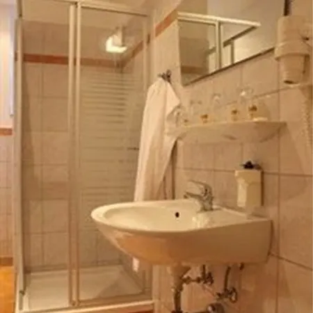 Hotel Gisela 3*