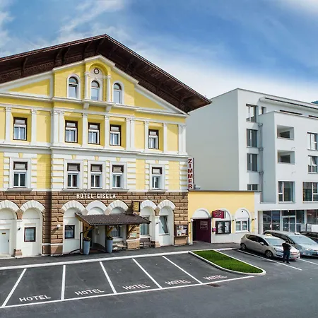 Gisela Hotel 3*