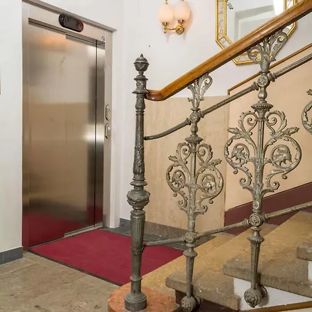 Hotel Gisela 3*